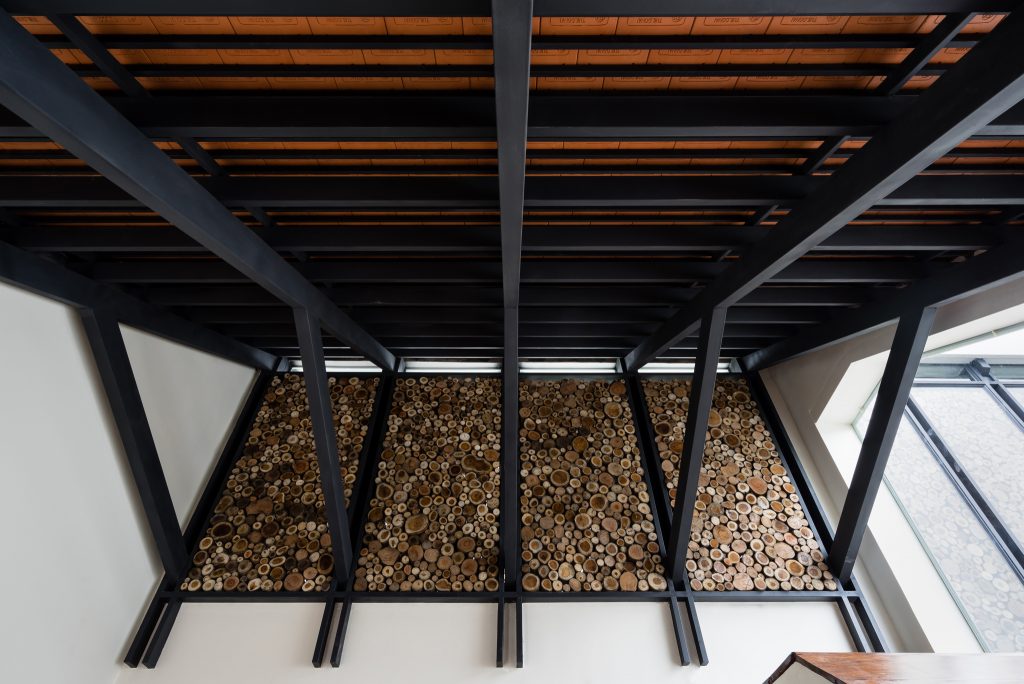 kết cấu mái gỗ nhà lô phố 2 tầng 150 m2.