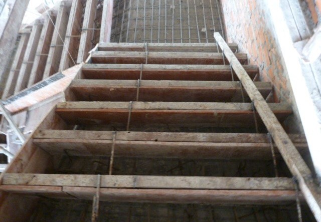 Các bước thi công cầu thang bê tông cốt thép